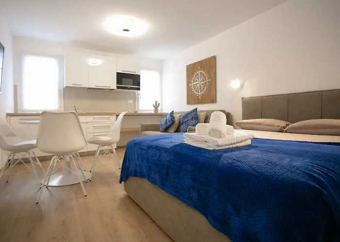 Casa Azzurra * Κιότζα